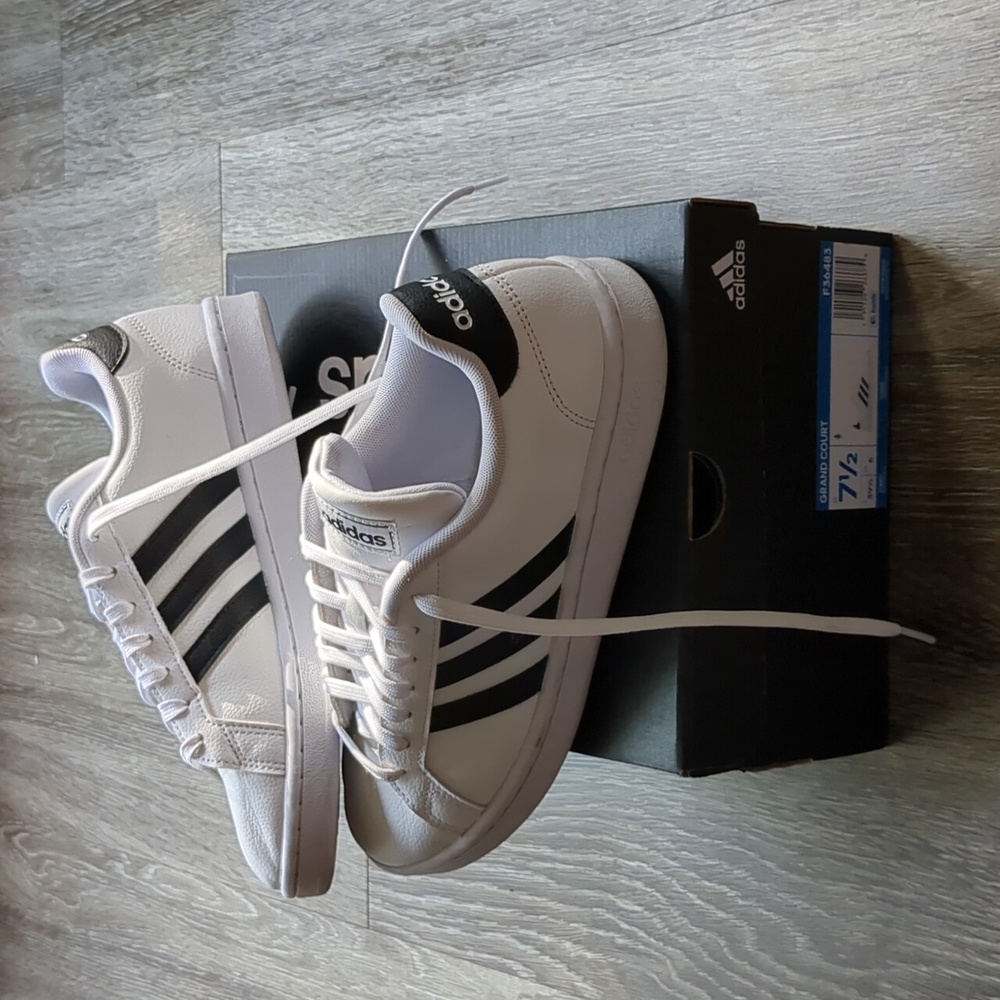 Adidas Grand Court White Black Stripe Tennis Sneakers Shoes 7.5